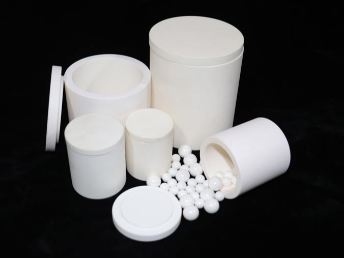 不同材质的球磨罐如何选择？球磨罐作为球磨机系统的核心，选择非常重要