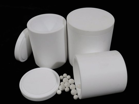 聚四氟乙烯球磨罐（PTFE）终极指南：为何它成为“强酸强碱之王”与“零污染”研磨的终极选择